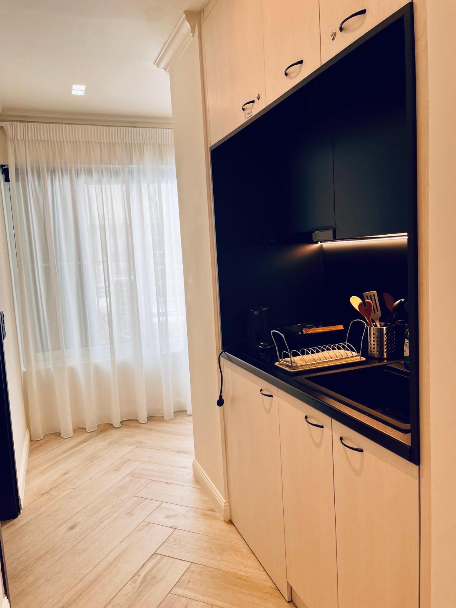 Triple A - Chic & Elegant By The Market - Free Parking! Athen Exterior foto